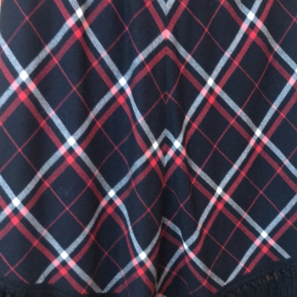 Highland Queen virgin wool fringed button poncho - Picture 5 of 7